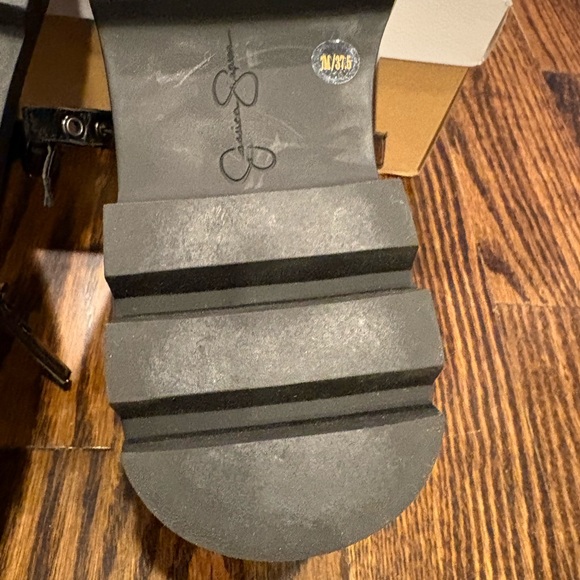 Jessica Simpson Black Patent Leather Ulisha Platform Mary Janes - Picture 8 of 15